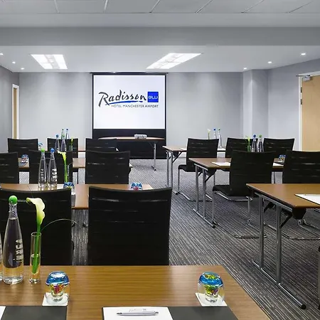 Radisson Blu Manchester. Airport 4* Manchester