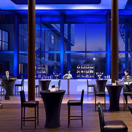 Hotel Radisson Blu Manchester. Airport Manchester