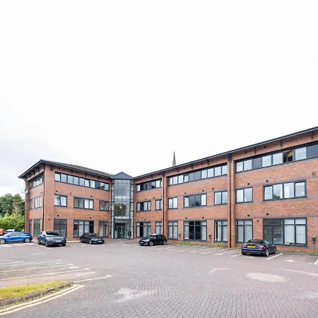 Inviting One-Bedroom Apartment - Salford, Great For Professionals & Extended Stays By Av Hughes Properties Manchester