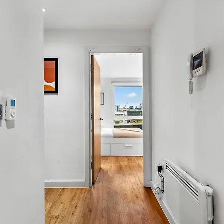 Stylish Penthouse - Parking- Gym * Manchester