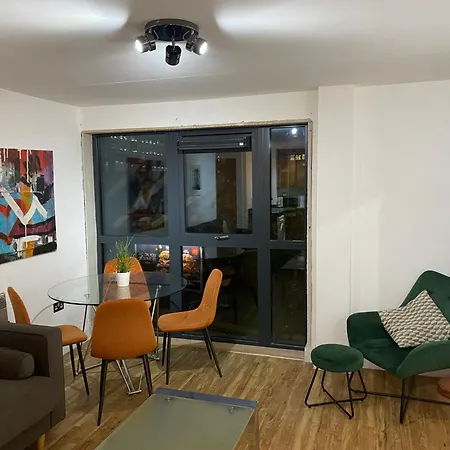 Spacious2bed Mcr *