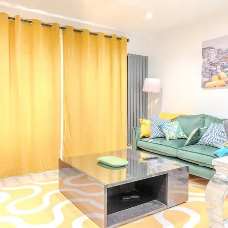 Latestapartments Near Coop Live And Etihad Stadium *