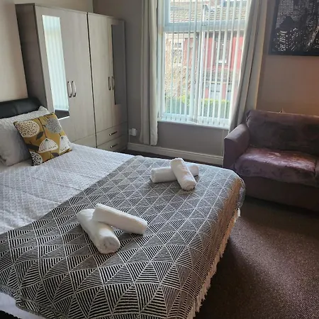 Σπίτι διακοπών Go Big ! Entire Cozy House For Max 8 People Near Center *