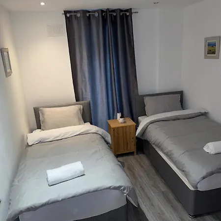 Walking Distance From Deansgate Apartment *