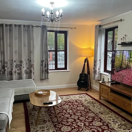 2 Bedroom Flat In Ardwick *