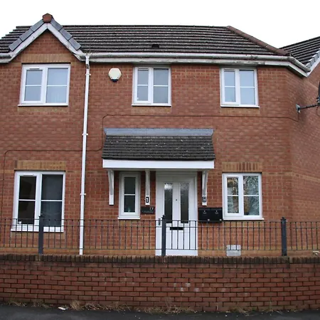 3 Bedroom House Close To Centre Free Parking * Manchester