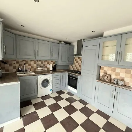Moston, Apartament