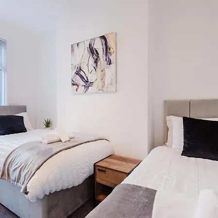 아파트 Free Parking, Late Check Out Coop Live Etihad Stadium 3-bed House