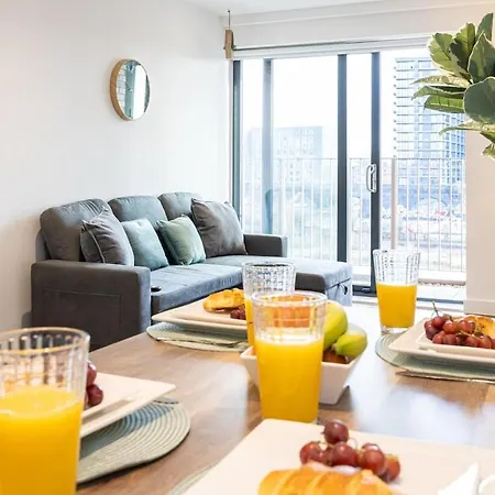 Manchestercentre , Salford, Lakeside Apartment