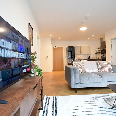 Life 3- 2-bed 1-bath In New Cross Apartment