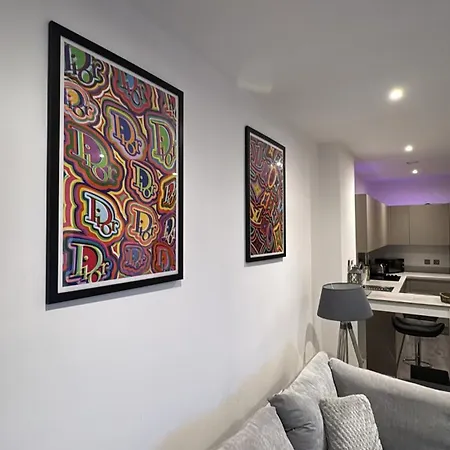 Luxury Modern Balcony Διαμέρισμα *