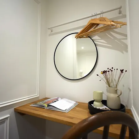 Cityescape - 1br Sofa Bed Balcony Window Shower