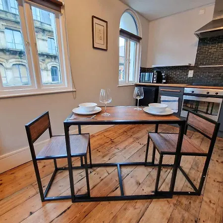 2 Bed Northern Quarter Flat Centre アパート