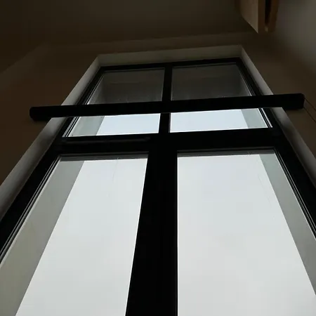 Apartman Modern With Roof Terrace