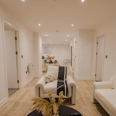 Bianco 2br With Views Διαμέρισμα *