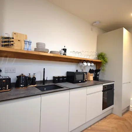 Feriehus Cityescape - 2br En-suite Sofa Bed Nq Manchester