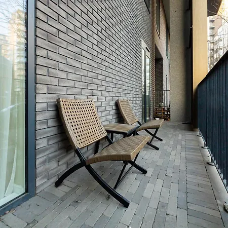 Ferienhaus Luxury 3-bed Townhouse Sleeps 6 Free Parking *