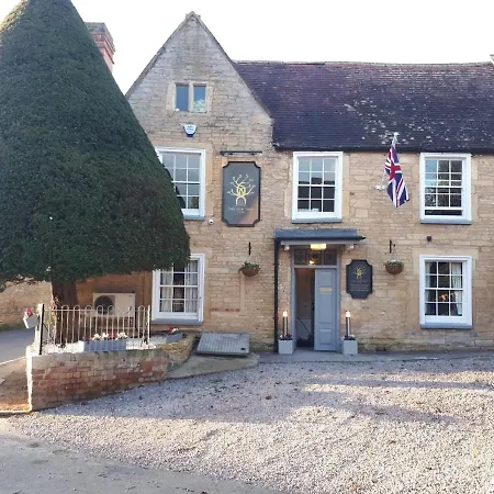 Tatil Evi Beautiful Cotswold With Hot Tub *