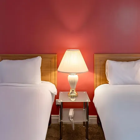 Sachas Hotel