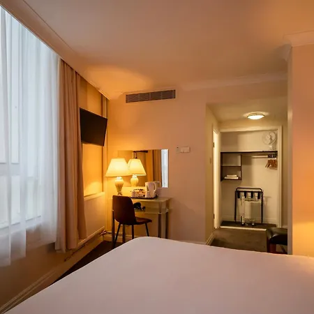 Sachas Hotel