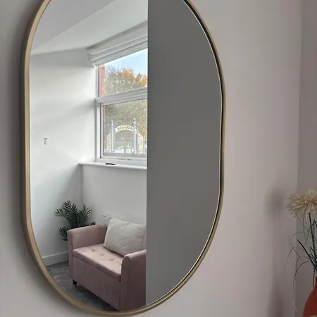 Apt, Free Parking, Business, Couples & Families * Mánchester