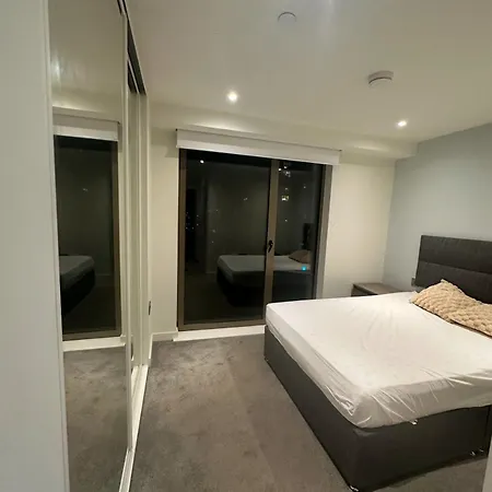 Warm & Cozy Short-term Lease * Manchester