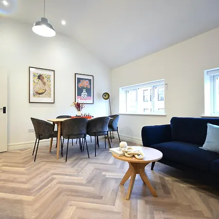 Cityescape - 2br Floor Penthouse Nq Holiday home Manchester