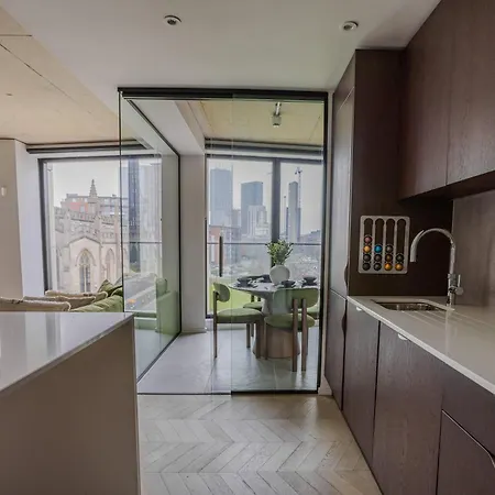 Midori 2br Views Apartment