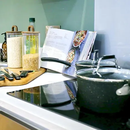 Pass The Keys Northern Qtr Corner Flat With Balcony Views Апартаменты Манчестер