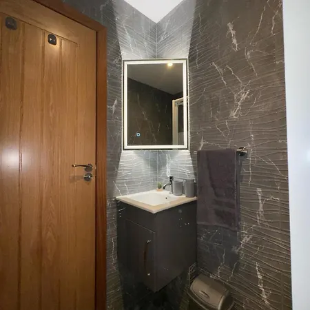 Apartment M16 Deluxe - 3 Manchester