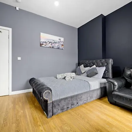 Mega Flat Near Centre And Etihad Stadium شقة مانشستر