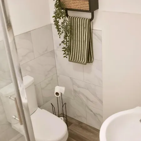 Brand New Cosy Stay! Апартаменты *