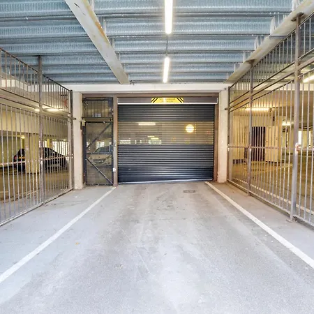 公寓 New Stylish Free Parking Sleeps 5 Or 6