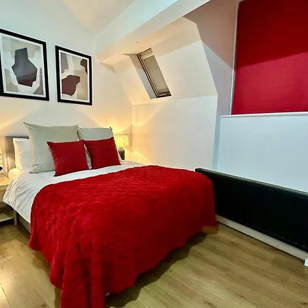 شقة Stylish Old Trafford 2br Apartment, Free Parking, Near Stadium & Centre مانشستر