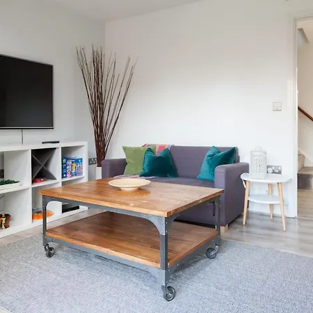 Nyaraló Exquisite 4 Bedroom 2 Bath Parking Etihad Stadium Manchester