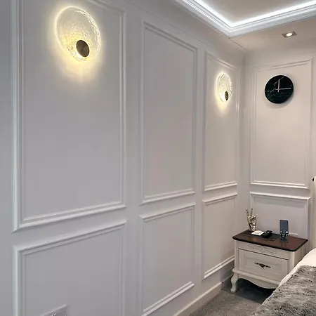 Privat bolig Private Bedroom In Unique Luxury House, Salford, *