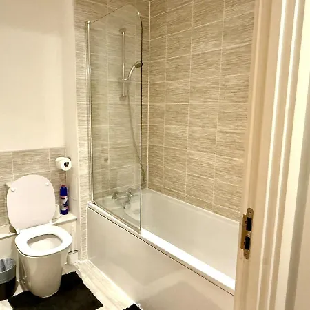 2br Duplex In Salford Mcr Sleeps4 Video In Photos マンチェスター