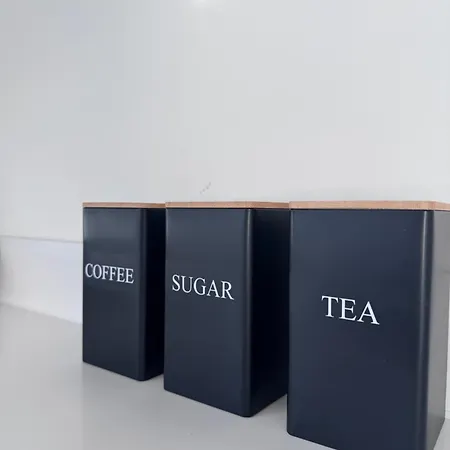 Bright And Modern Near Centre With Free Parking,wifi And Netflix Next To Old Trafford And Man United Stadium Manchester