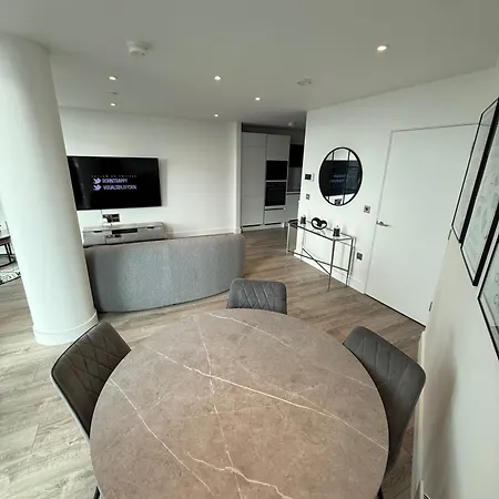 3bed Sleeps 6 - With Wifi Apartmán Manchester