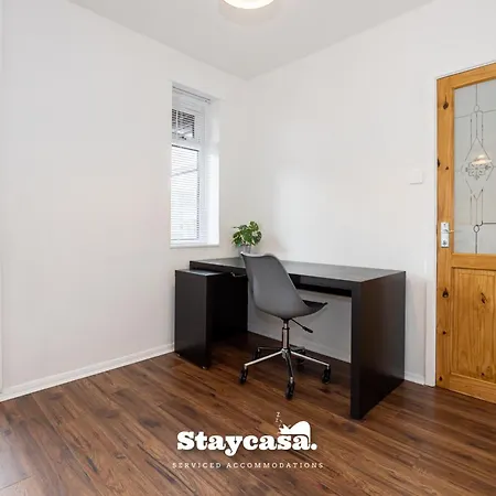 Nyaraló Spacious Cosy Cove With Large Driveway And Garden *