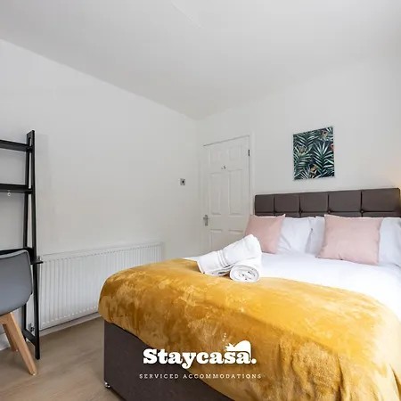 Nyaraló Spacious Cosy Cove With Large Driveway And Garden