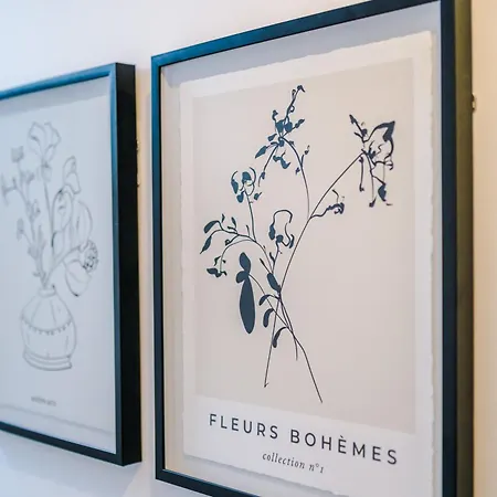 Newly Renovated 5 Bedroom Home-manchester