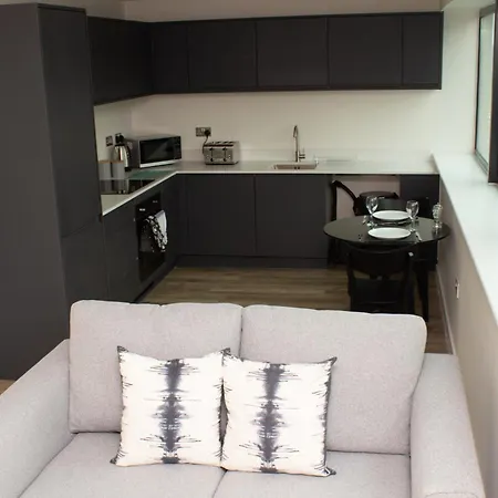 Apartament Dashing 1br Penthouse Near Mcr Stadiums *