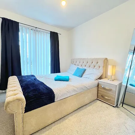 Spacious 2 Bedroom Groundfloor Manchester