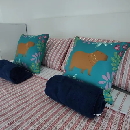 The Skyview Near Media & Old Trafford Stadium With Paid Gated Parking, 500mbps Internet & Netflix * 맨체스터