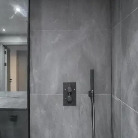 Manhattan At The Heim Residences *
