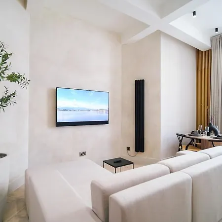아파트 Japandi By The Heim Residences 맨체스터