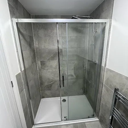 Casa vacanze Modern 5 Bedroom House *