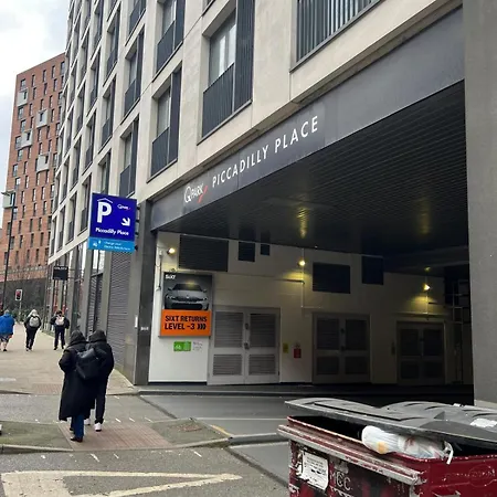 Spacious 2-bed Flat Next To Piccadilly Station, Mcr Apartment *