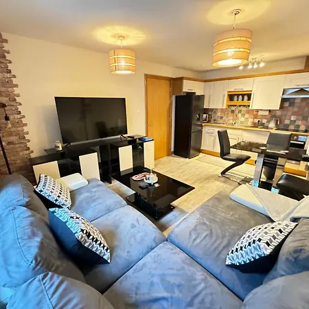 Apartment Spacious 2-bed Flat Next To Piccadilly Station, Mcr